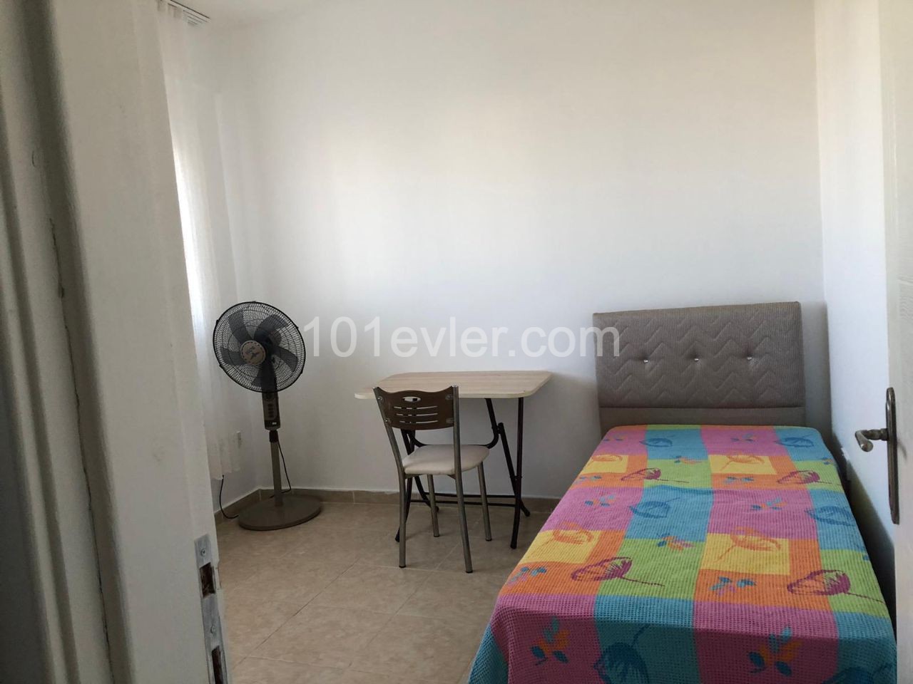 Flat for sale in Kyrenia -Lapta 2+1 . Furnished ** 