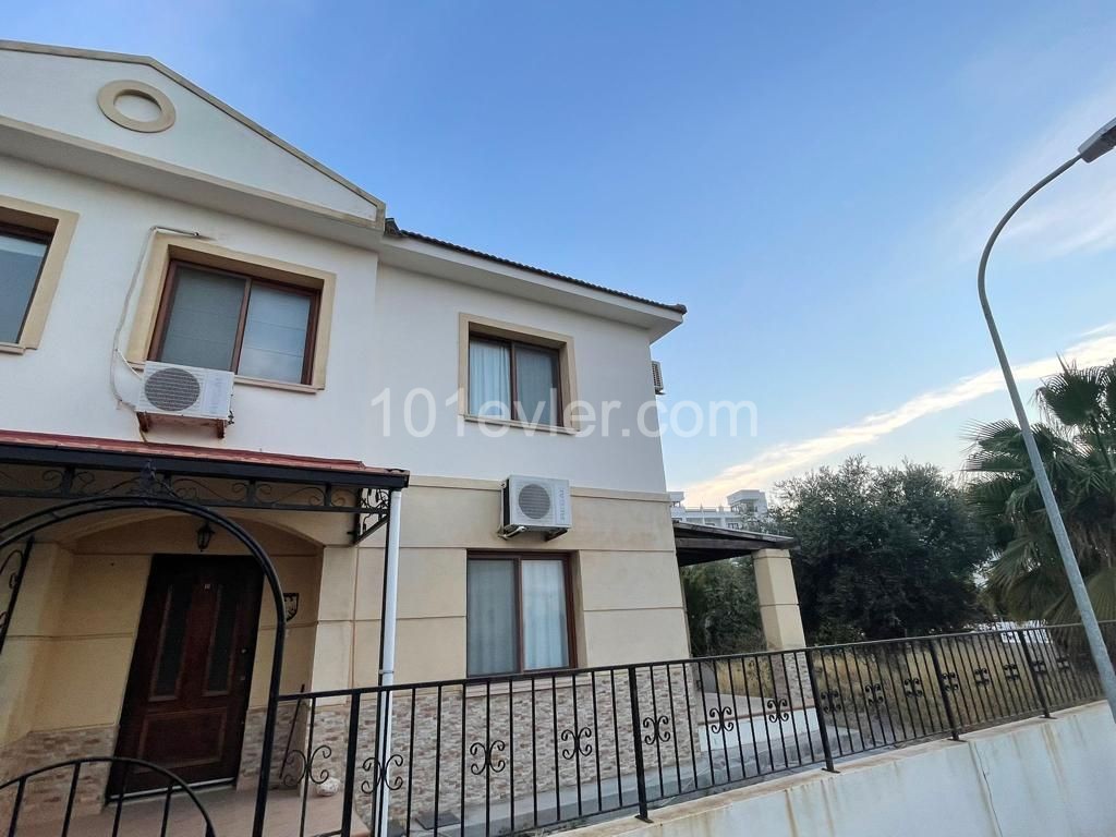 GIRNE-CATALKOY,  satılık ikiz villa 3+1