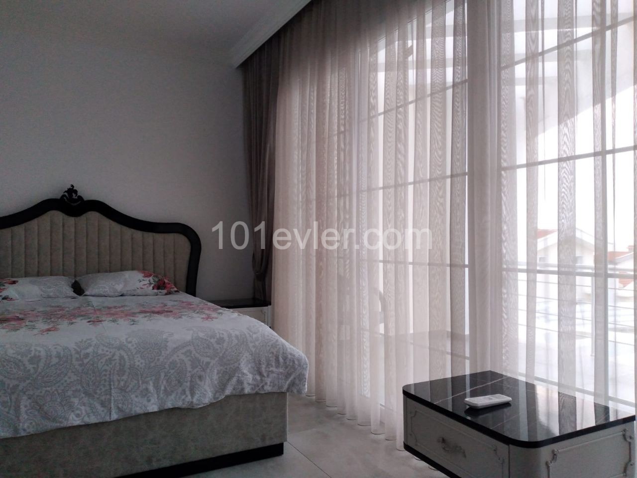 Kyrenia-Alsancak villa for sale 3+1 ** 