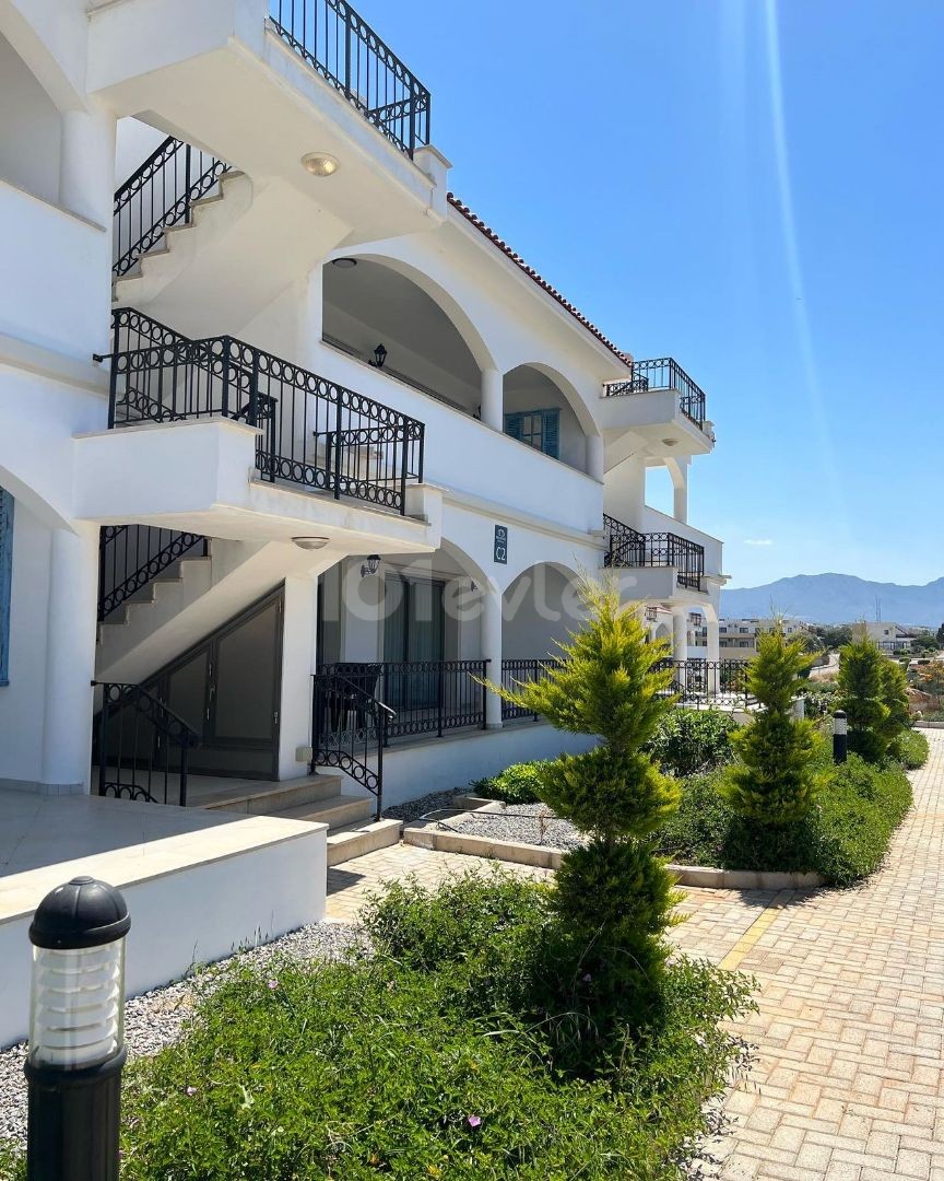 Girne-Esentepe Sea Magiс sitesi satilik 2+1.