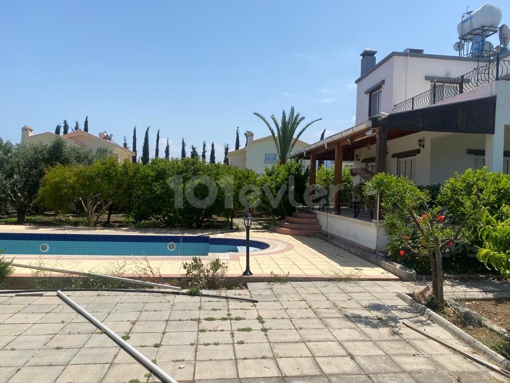3+1 villa zum Verkauf in Kyrenia-Karsiyaka ** 