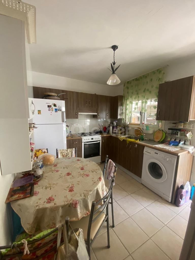 Girne merkezde 3+1 villa satılık 