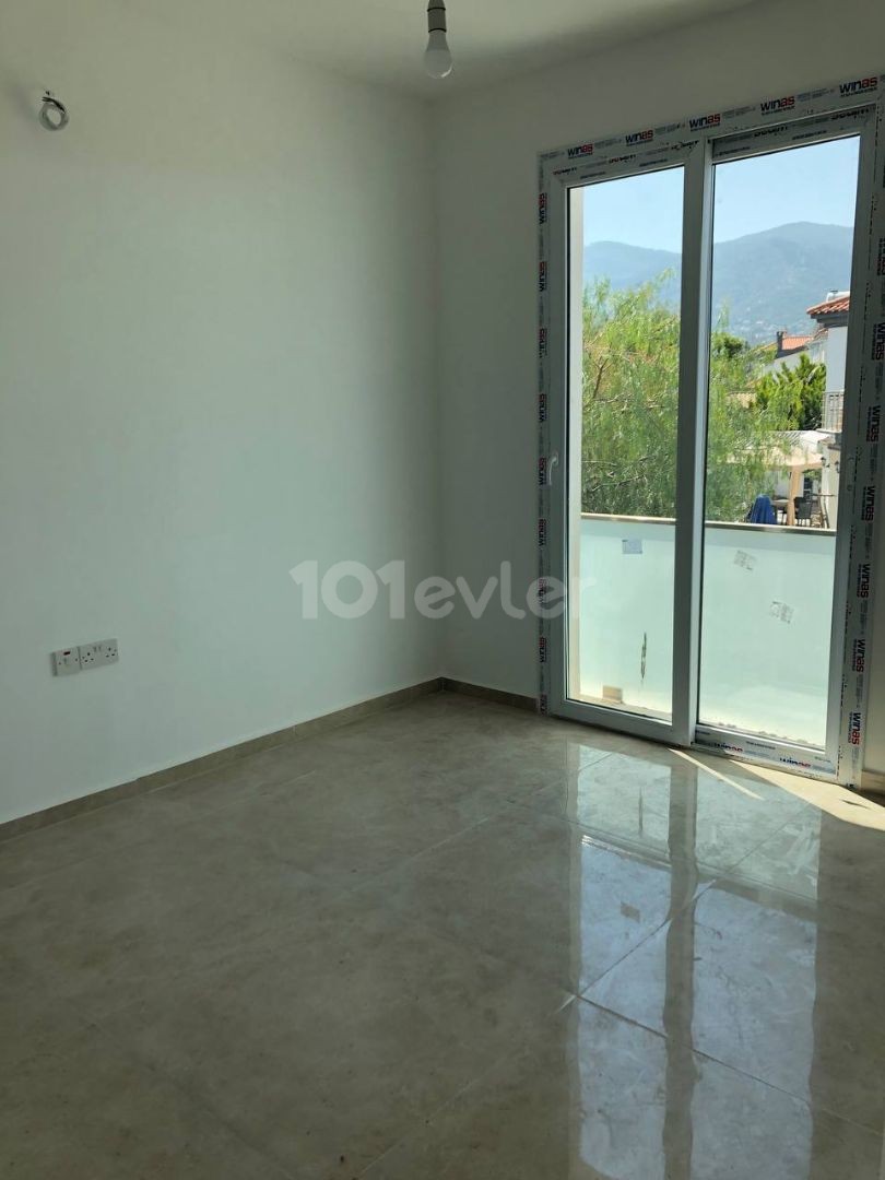 2 + 1 GRAD LLOGARA FLATS IN ALSANGAK NEAR THE BEACH ** 