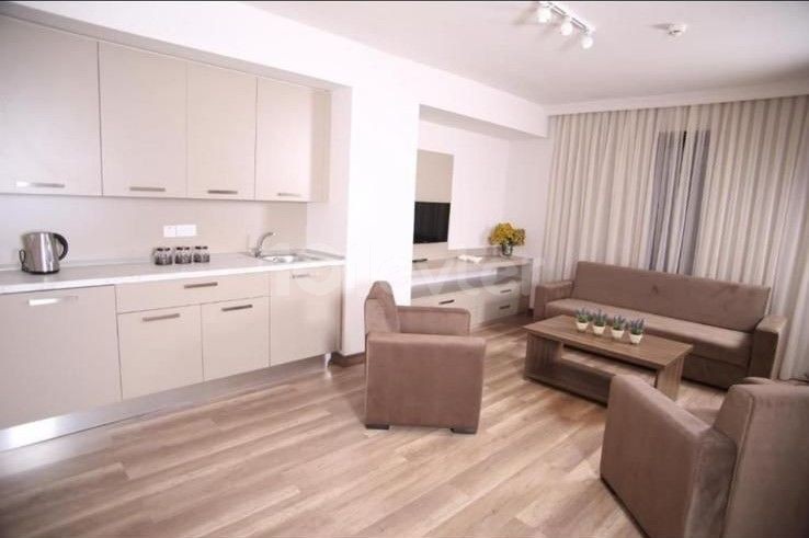 Kyrenia - there are 2 1÷1 apartments for rent in the center. On the second floor and on the third floor. ** 