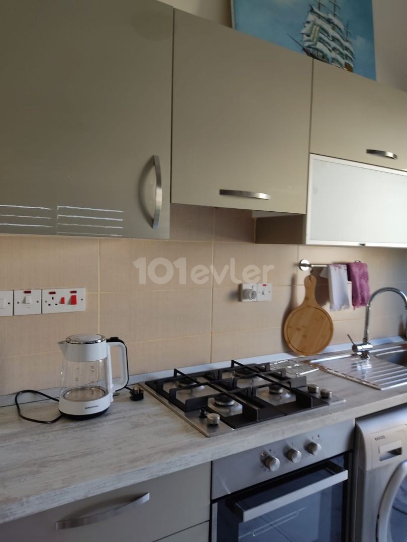 Kyrenia-Alsancak, apartment for sale 1 + 1. ** 