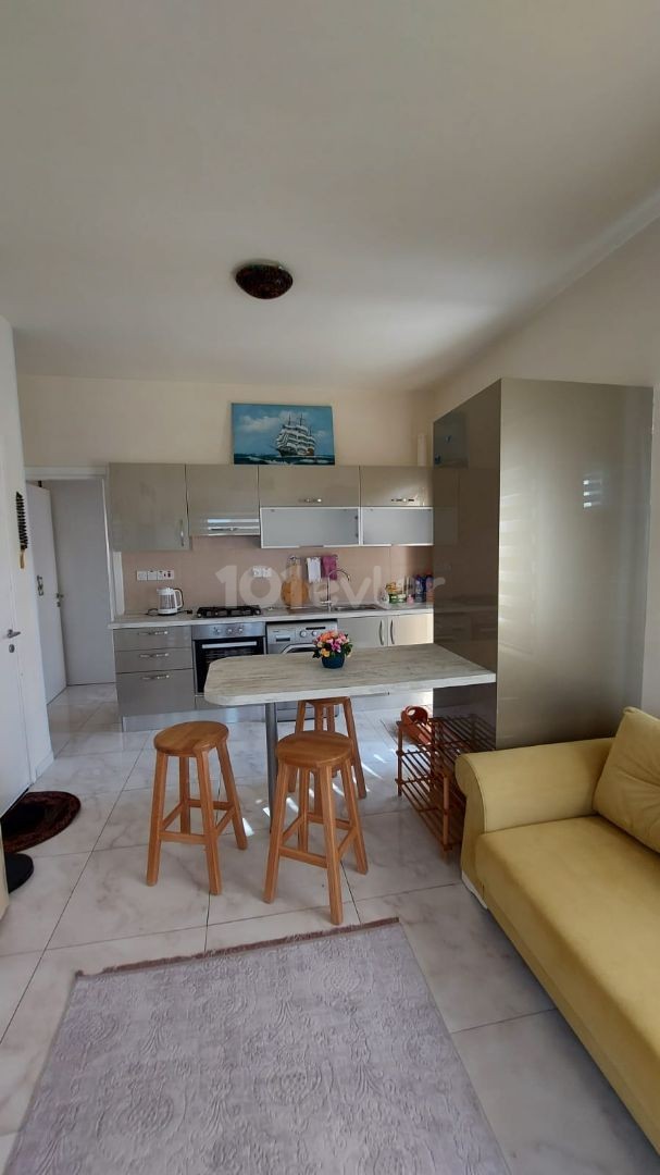 Kyrenia-Alsancak, apartment for sale 1 + 1. ** 