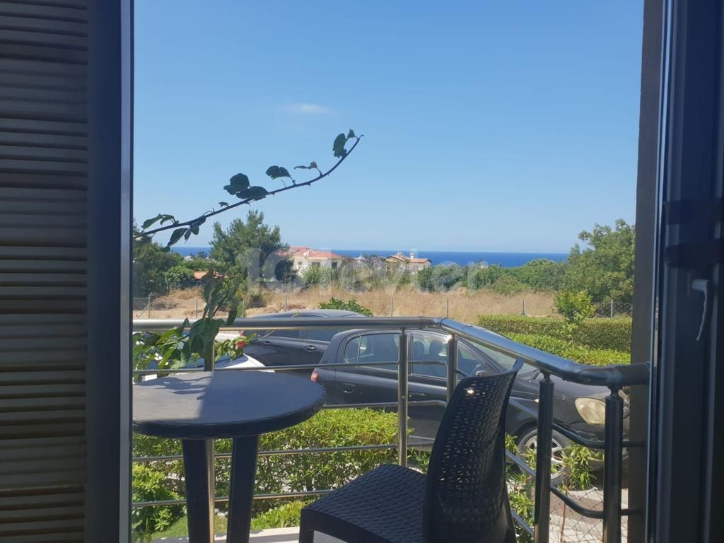 Kyrenia-Alsancak, apartment for sale 1 + 1. ** 