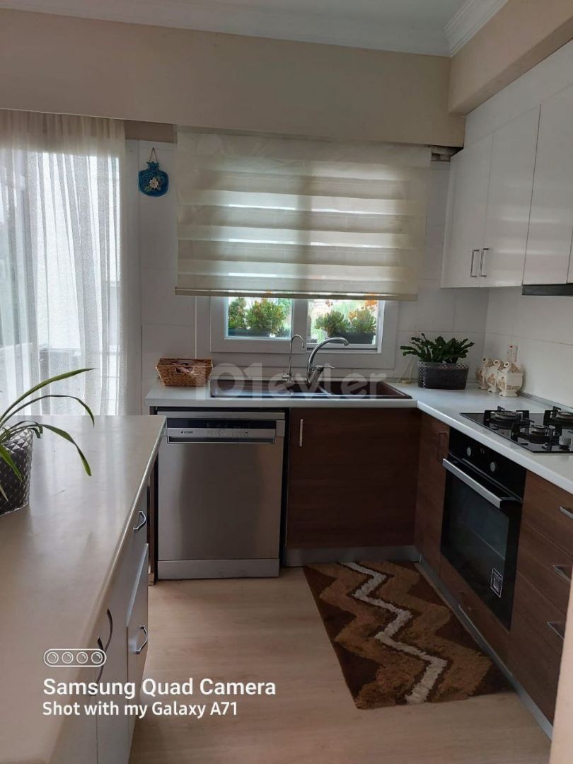 Kyrenia-Alsancak, apartment for sale 3 + 1 . ** 