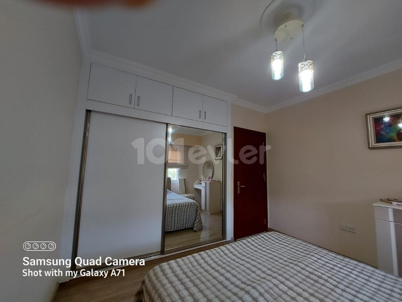 Kyrenia-Alsancak, apartment for sale 3 + 1 . ** 