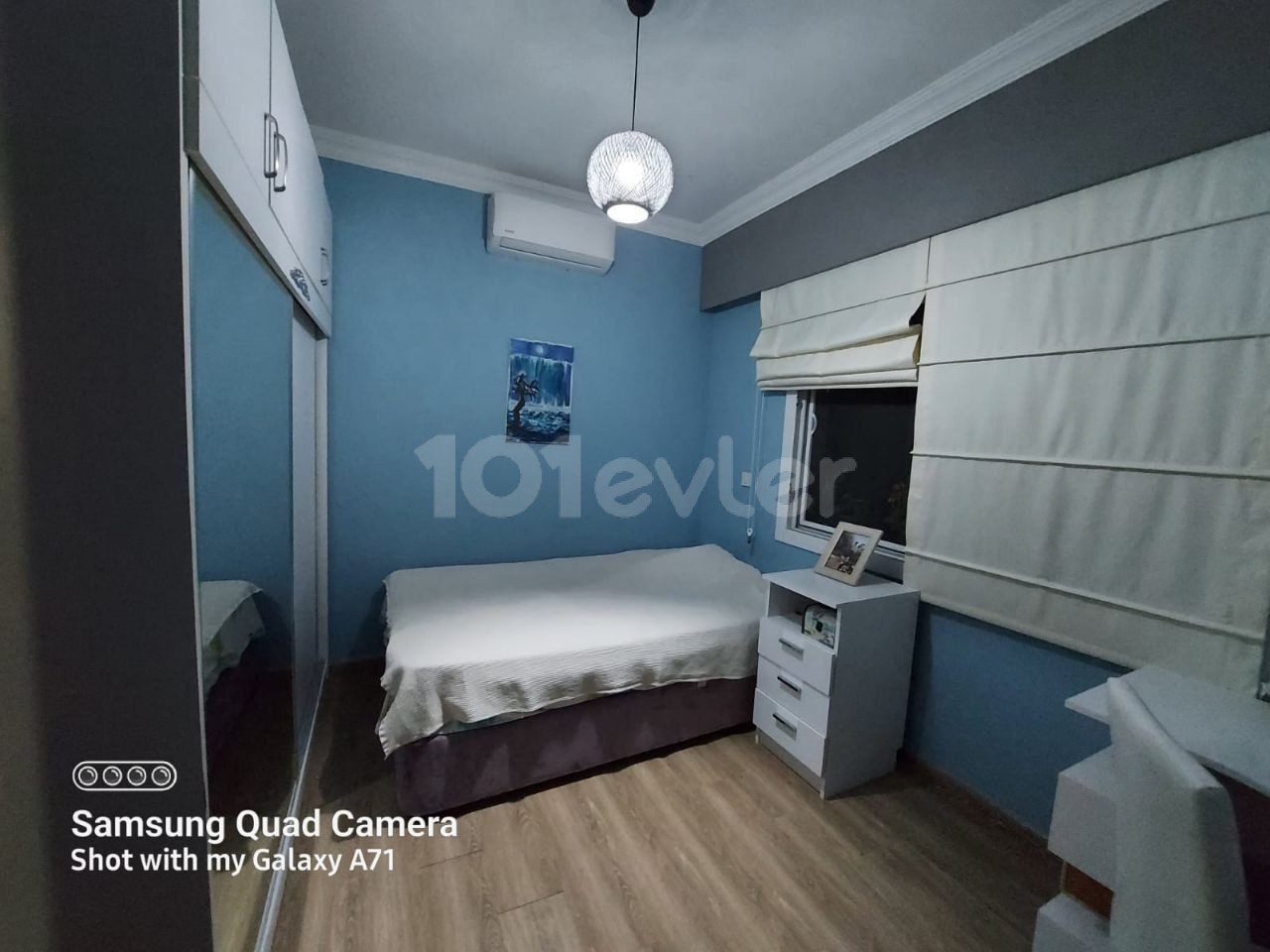 Kyrenia-Alsancak, apartment for sale 3 + 1 . ** 