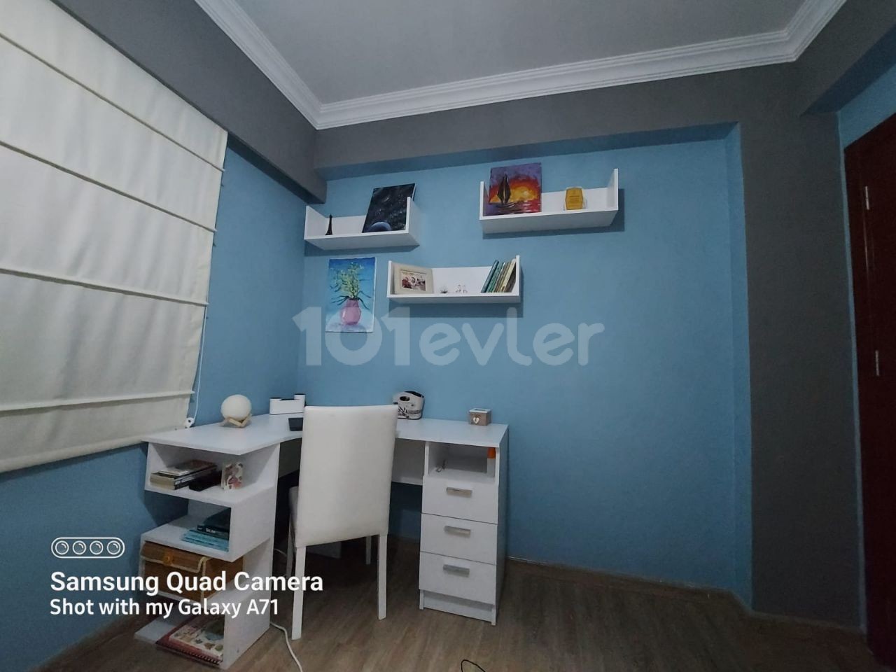 Kyrenia-Alsancak, apartment for sale 3 + 1 . ** 