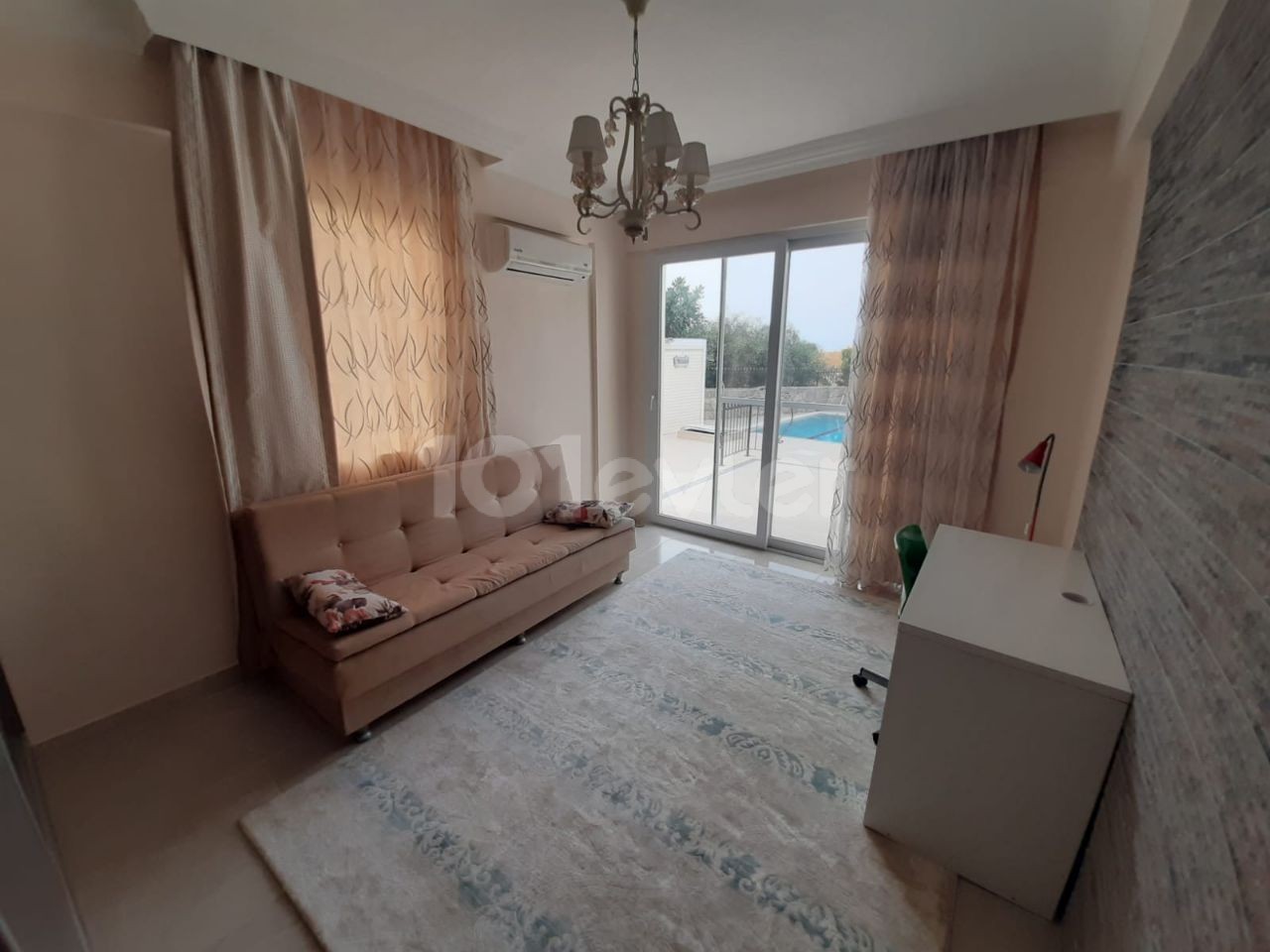 GIRNE- LAPTA, KIRALIK LUX VILLA 4+1. ** 