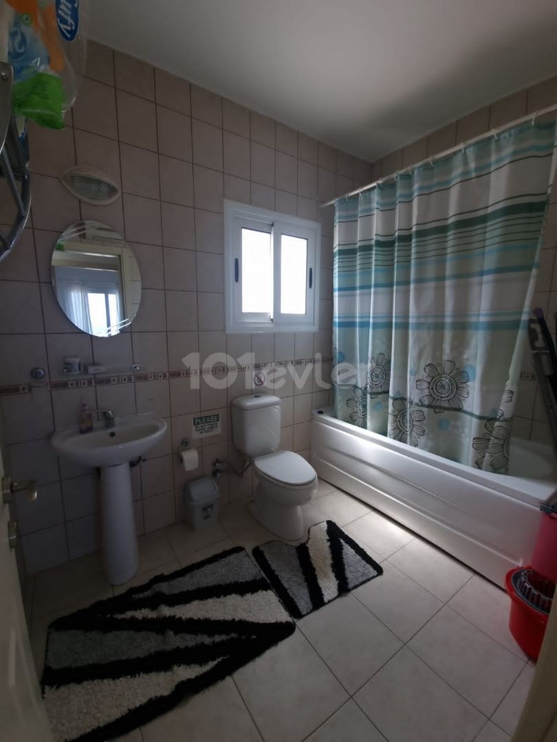 Zu verkaufen 2+1 penthouse in Kyrenia - Esentepe. ** 