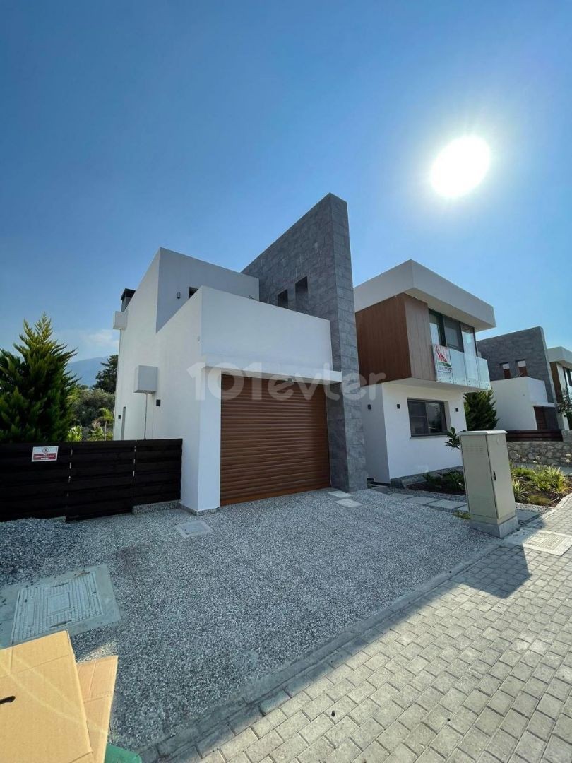 Girne - Ozankoy satilik lux villa 4+1.