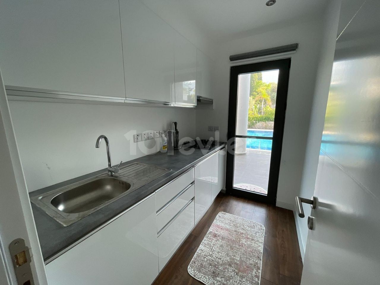 Girne - Ozankoy satilik lux villa 4+1.