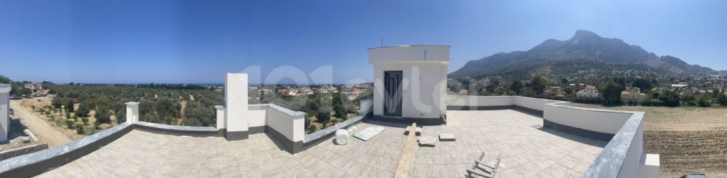 4+2 null Villa zum Verkauf in Kyrenia-Kosiyaka, mit Blick auf die Berge und das Meer in der Nähe der Hauptstraße ** 