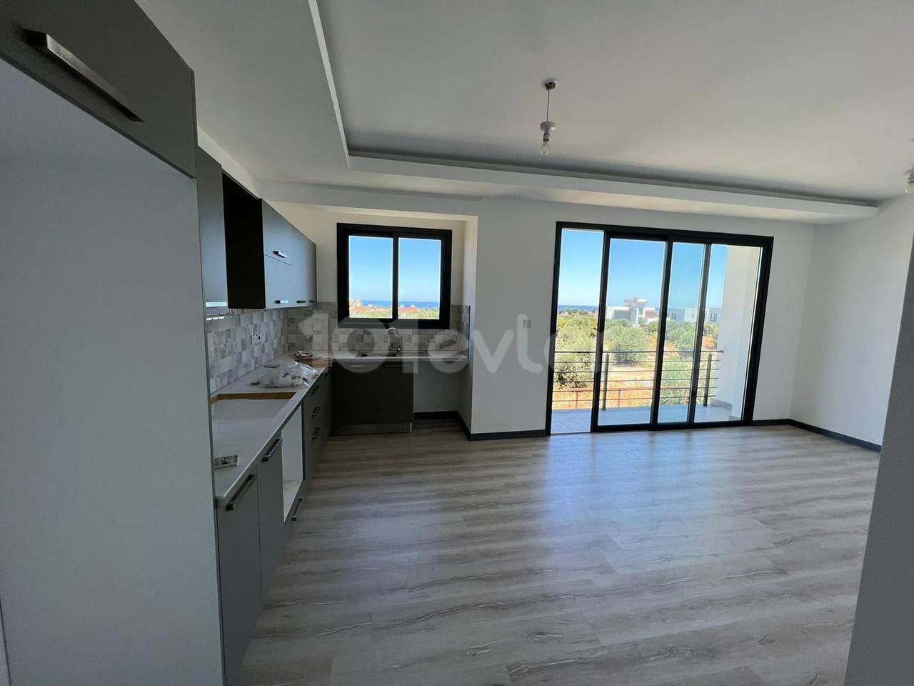 Kyrenia- Ozankoy, apartment for sale 2+1 . 