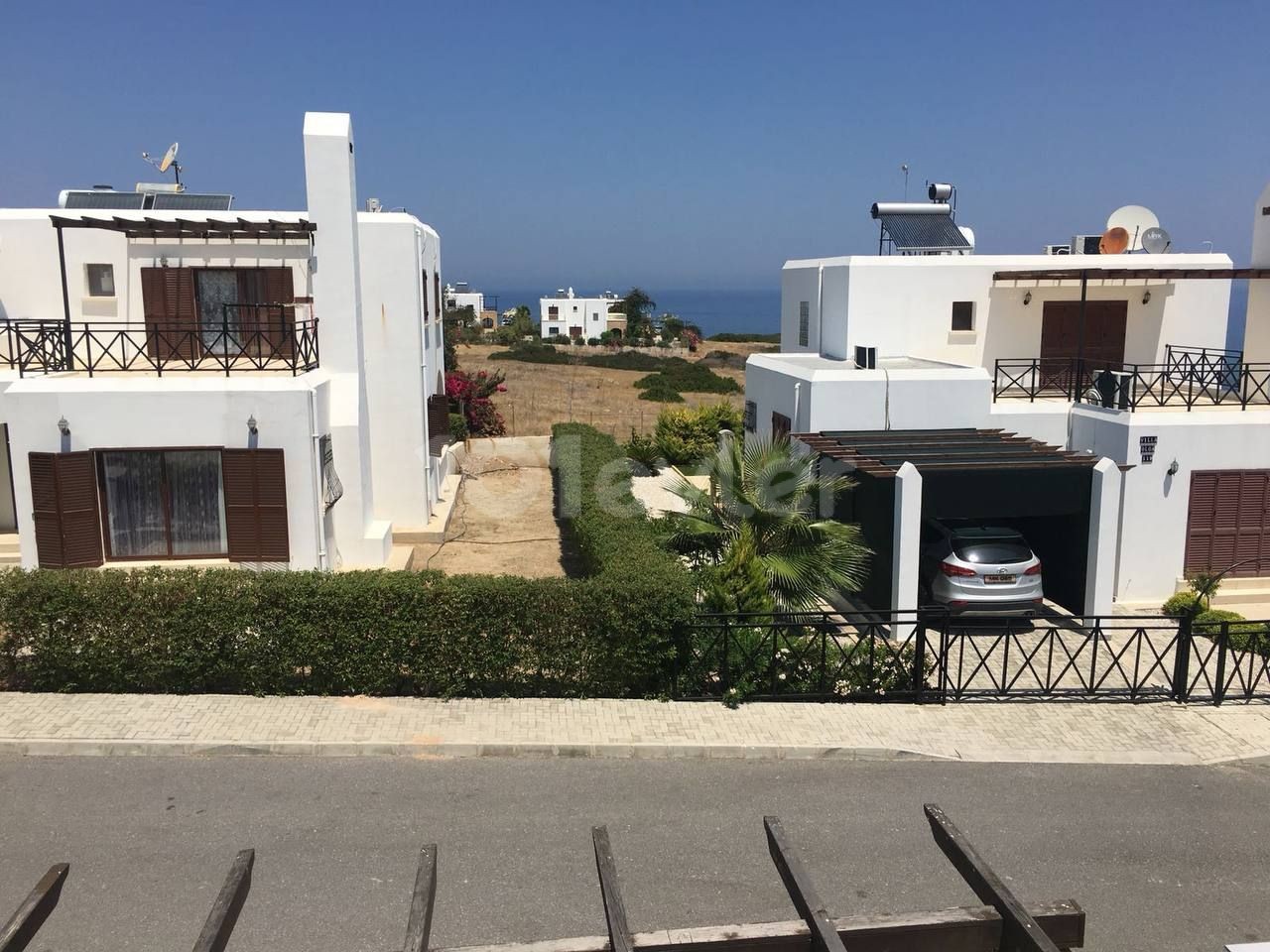 Erste Villa zum Verkauf in Famagusta - Tatlısuda 3+1. 