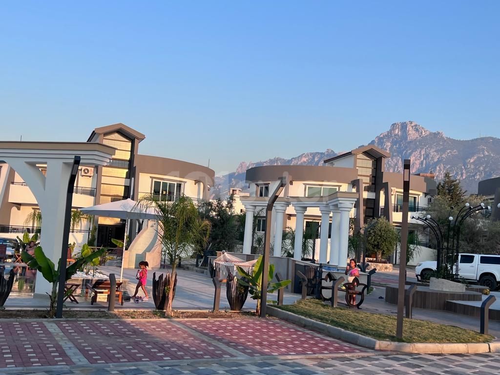 Kyrenia- Edremit, Penthouse 1+1 zu verkaufen.