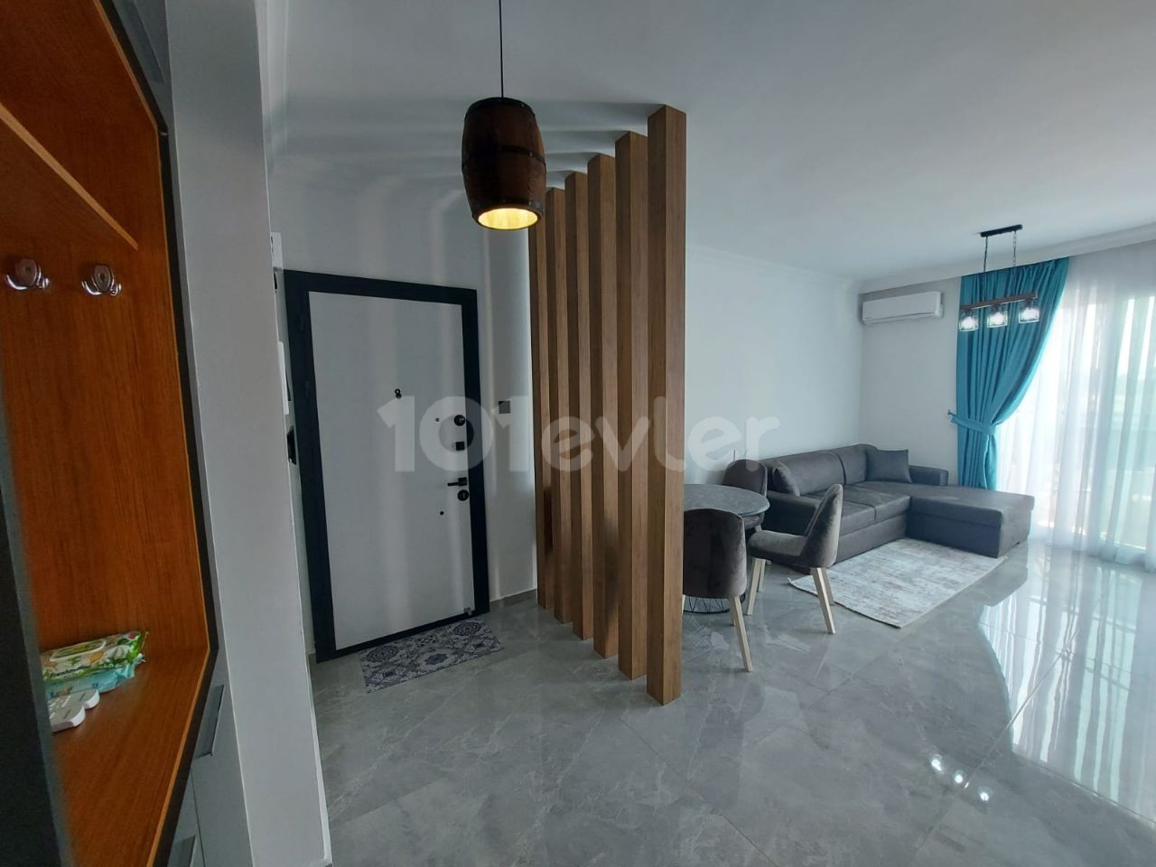 Kyrenia- Edremit, Penthouse 1+1 zu verkaufen.