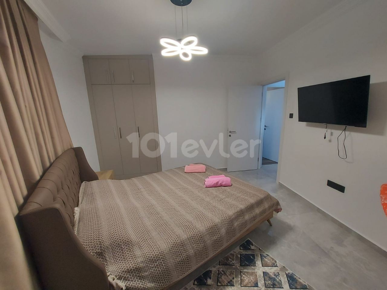 Kyrenia- Edremit, Penthouse 1+1 zu verkaufen.