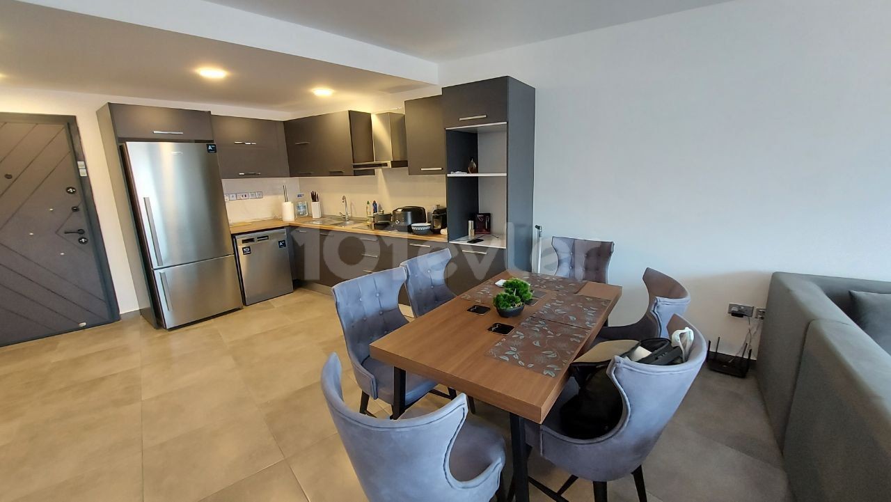 KYRENIA - Upper Kyrenia, 2+1 flat for sale in Barış Park.