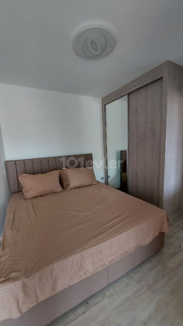 KYRENIA - Upper Kyrenia, 2+1 flat for sale in Barış Park.