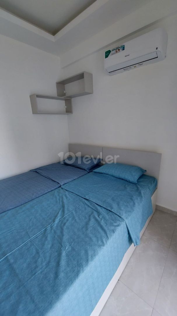 Girne - Alsancak kiralik daire 1+1 esyali, site icinde, havuzlu