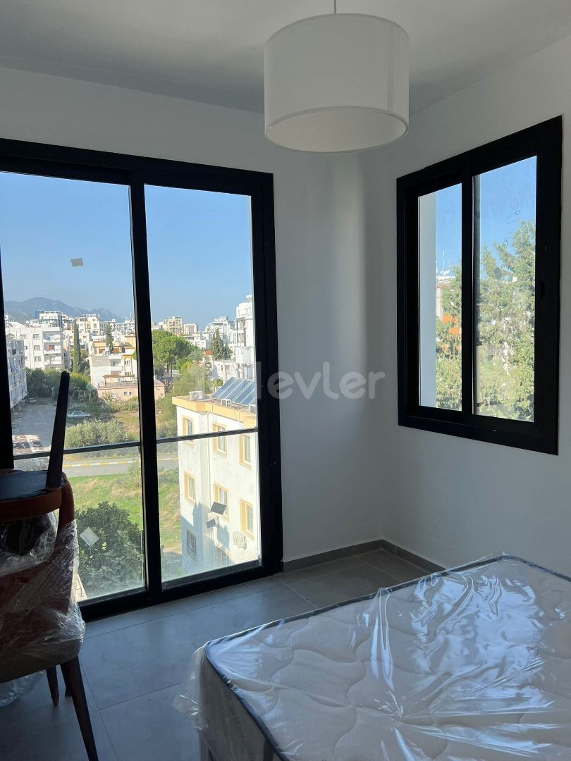 Flat For Sale in Yukarı Girne, Kyrenia