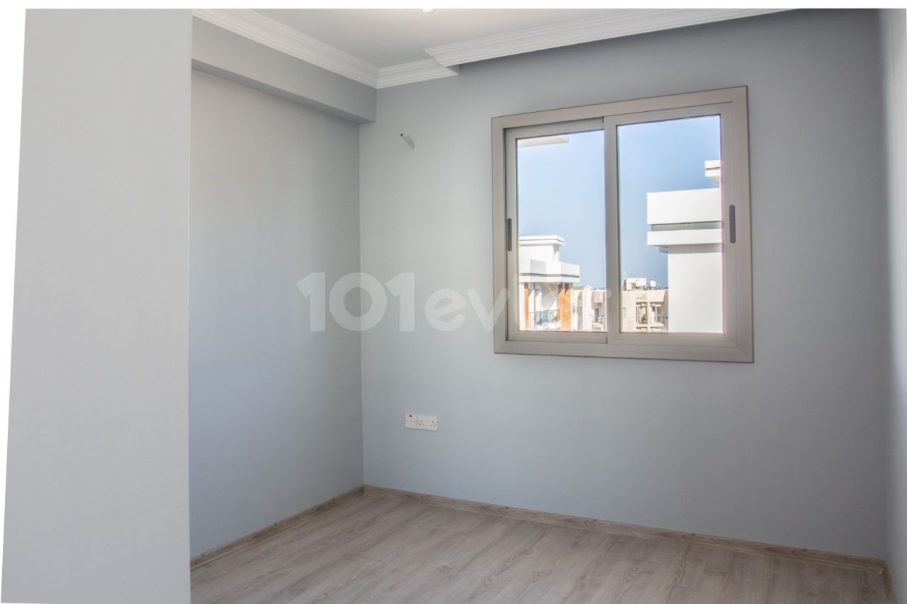 Kyrenia-Alsancak, apartment for sale 2+1 . 