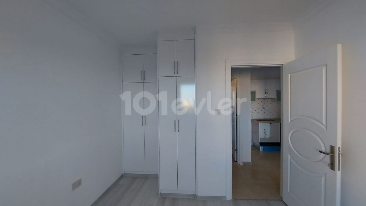 Kyrenia-Alsancak, apartment for sale 2+1 . 