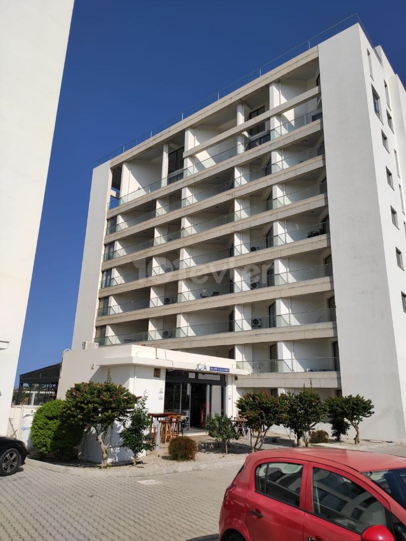 Flat For Sale in Güzelyurt Merkez, Guzelyurt