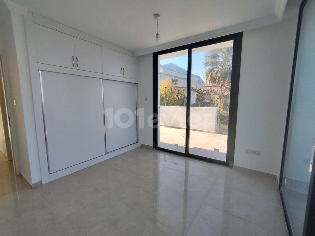 2 bedrooms and 2 bathrooms flat for sale in Lapta district 