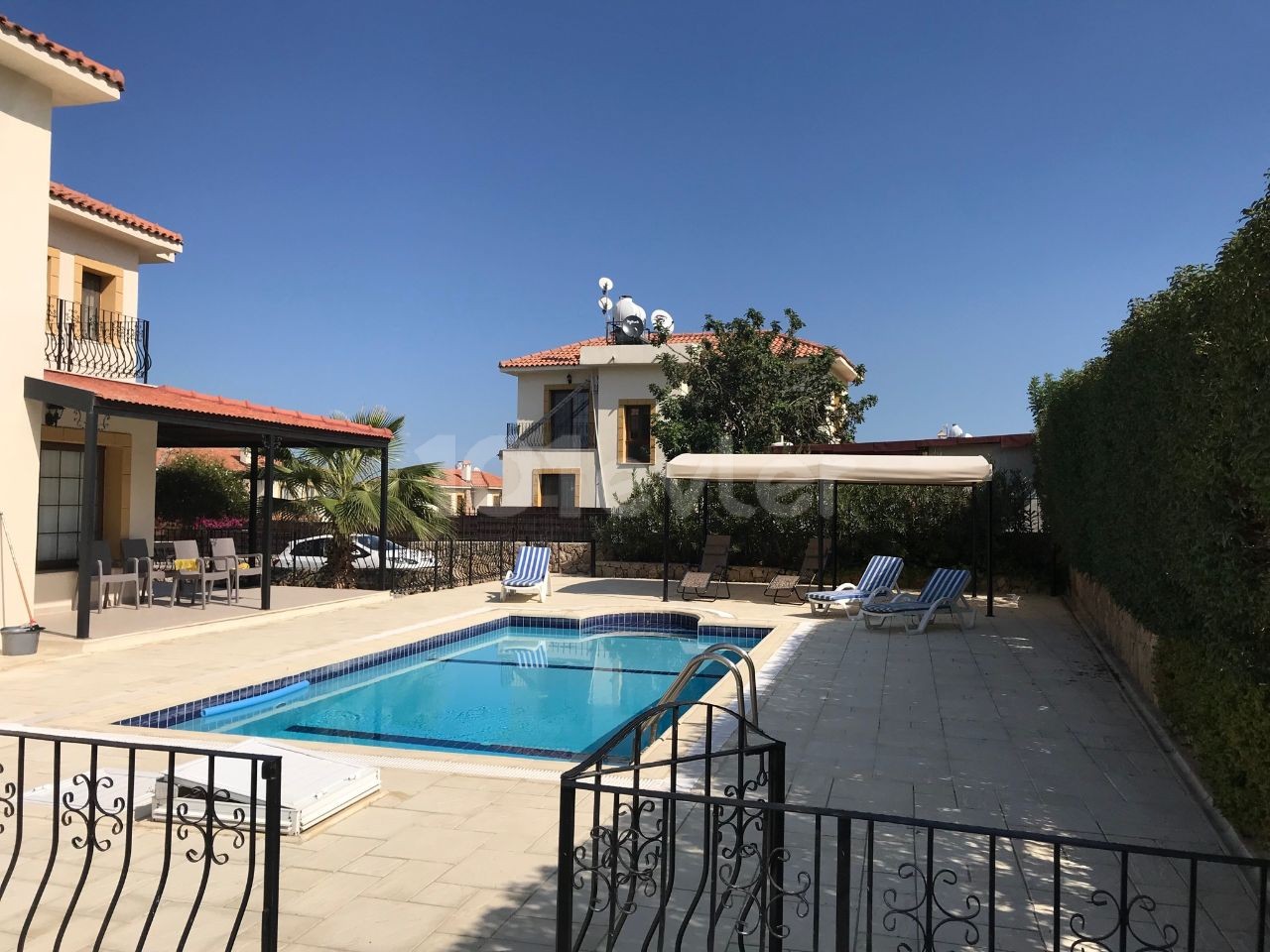 GIRNE - ARAPKOY, VILLA FOR RENT 4+1. Мы говорим на турецком, английском, русском. 