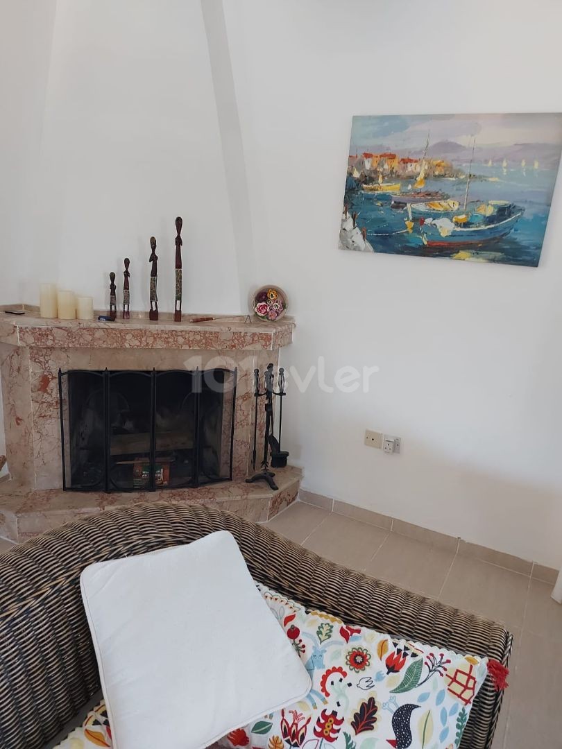 GIRNE - ARAPKOY, KIRALIK VILLA 4+1. Türkçe, İngilizce, Rusça konuşuyoruz.