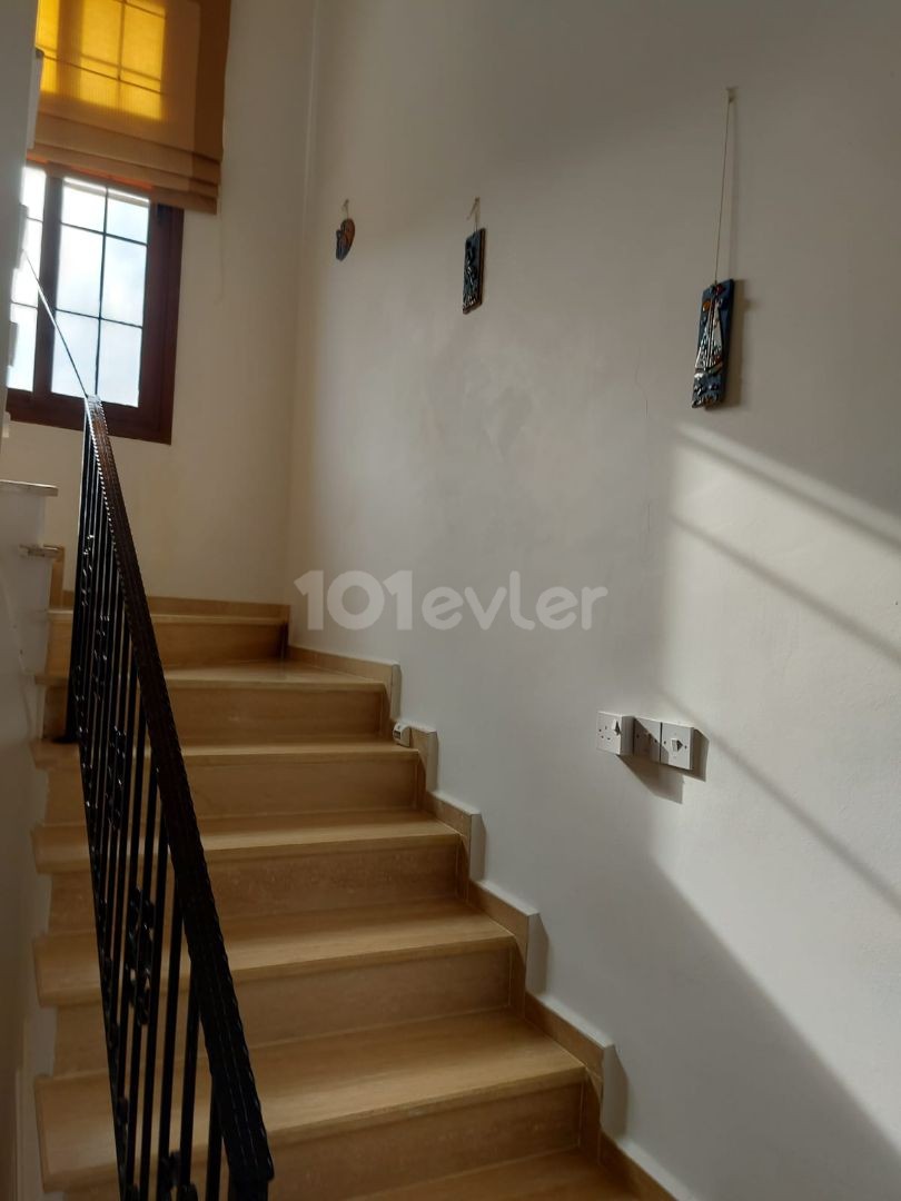 GIRNE - ARAPKOY, VILLA FOR RENT 4+1. Мы говорим на турецком, английском, русском. 