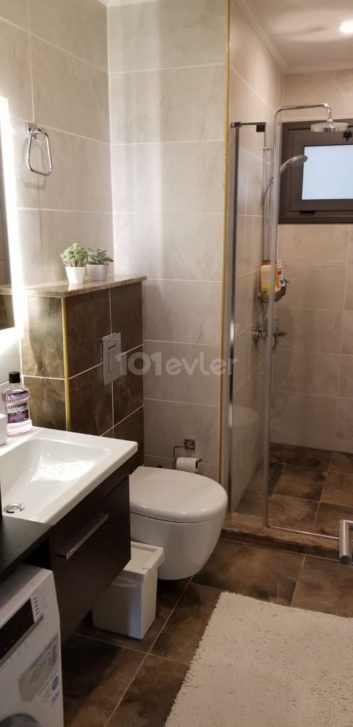 2 bedrooms flat for rent in Girne 