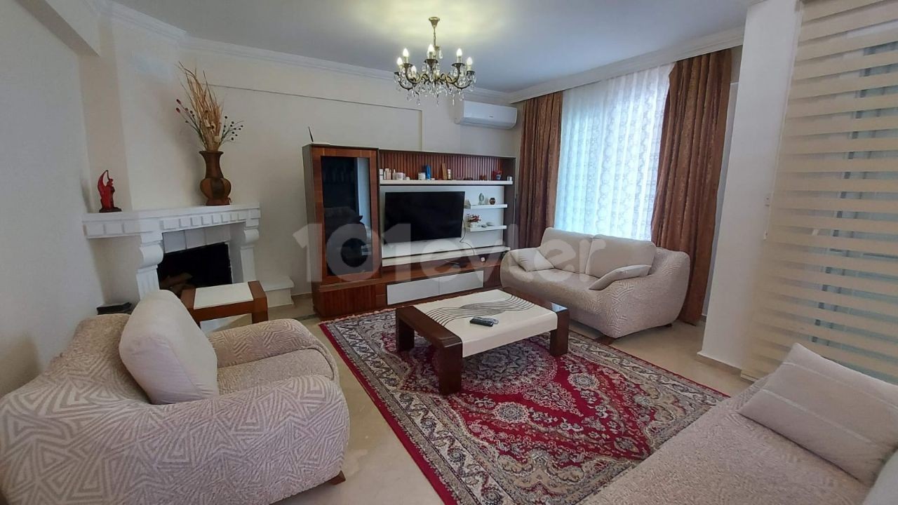 GIRNE - LAPTA. villa for sale 4+1.  ** 