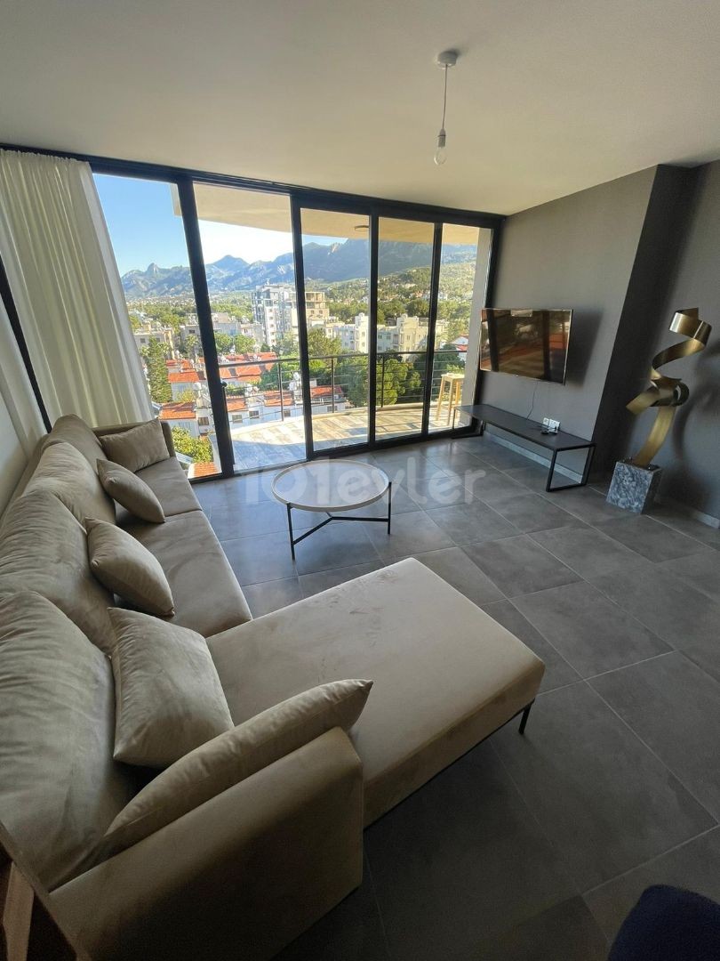 KYRENIA - Upper Kyrenia, 2+1 flat for sale in Barış Park.