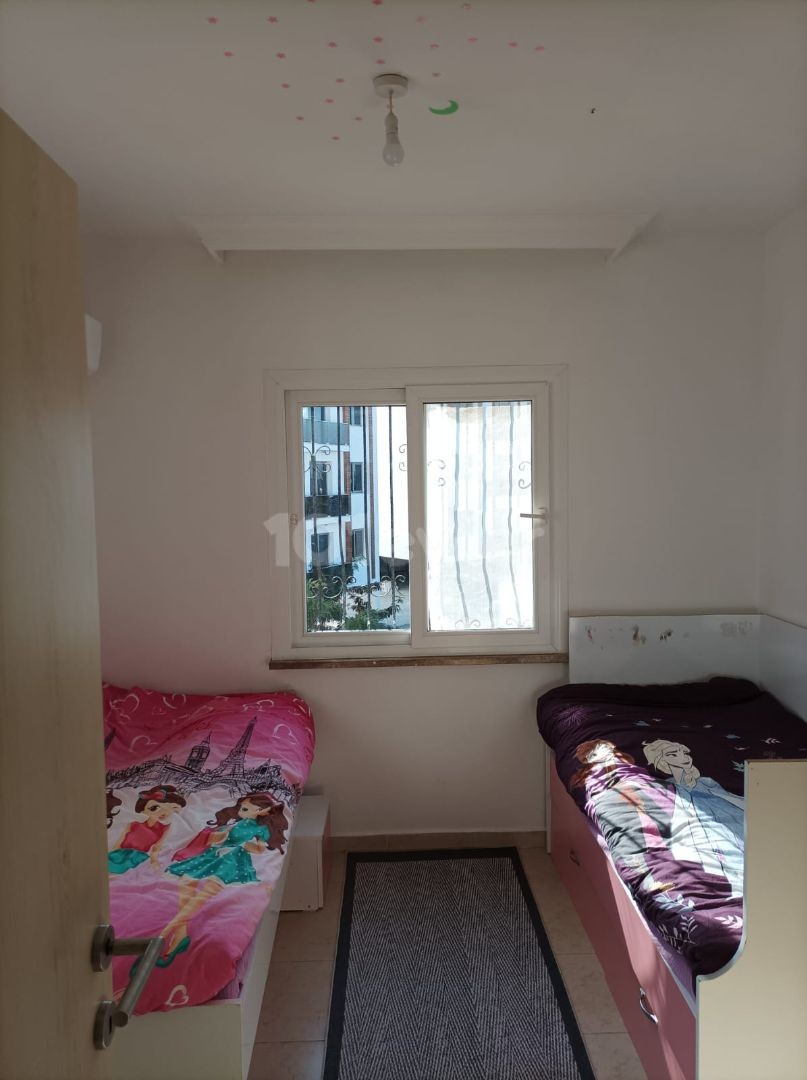 CIRNE - ALSANCAK WOHNUNG ZU VERKAUFEN 3+1. 