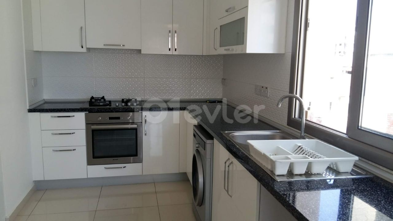 2+1 apartment for sale in Kyrenia center