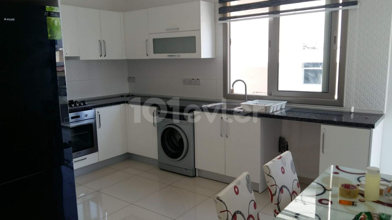 2+1 apartment for sale in Kyrenia center