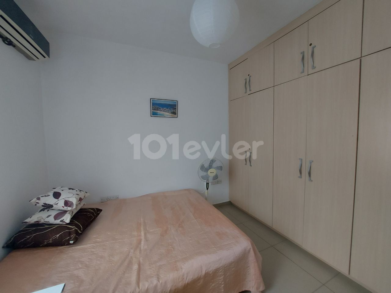 2+1 penthouse for sale in Kyrenia - Karaoglanoglu. 