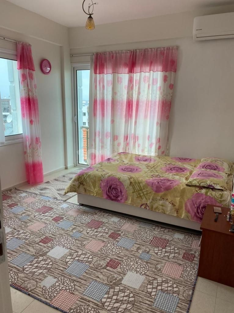 Girne - Lapta satilik 2+1 penthouse.