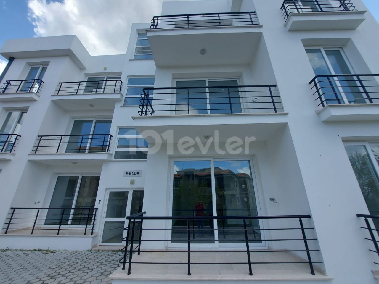 Kyrenia - Lapta apartment for sale 2+1. 