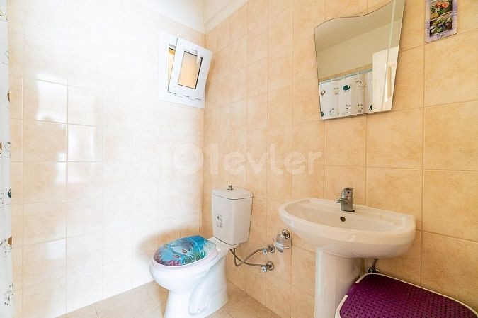 KYRENIA - ALSANCAK FLAT FOR RENT 3+1.