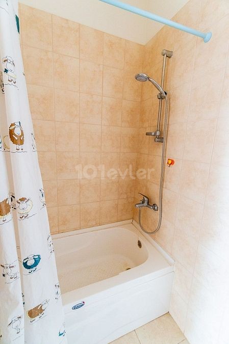 KYRENIA - ALSANCAK FLAT FOR RENT 3+1.