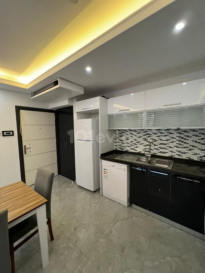 GIRNE - LAPTA 2+1 FLAT FOR RENT. We speak English, Turkish and Russian