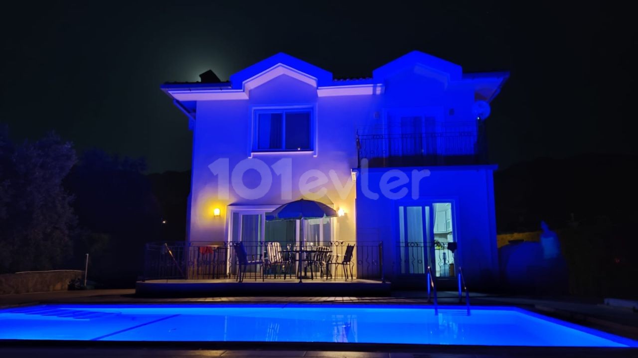 KYRENIA - ALSANCAK VILLA FOR SALE 3+1. Necat British College nearby.