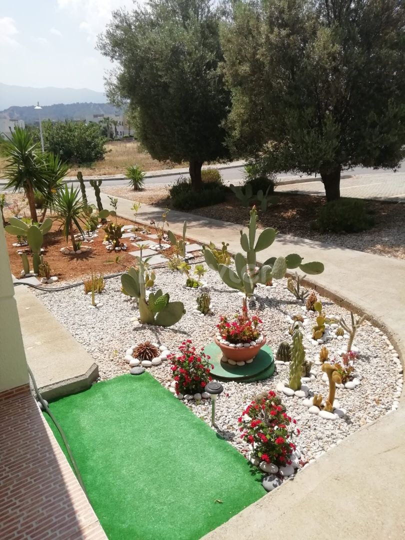 Kyrenia - Esentepe, furnished, 2+1 flat with white goods and private garden. It is 300 meters from the sea. We can speak Turkish, English and Russian.